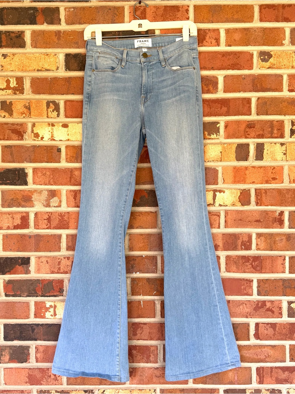 Frame Le High Flare Light Wash Vintage Feel Jeans Size 29